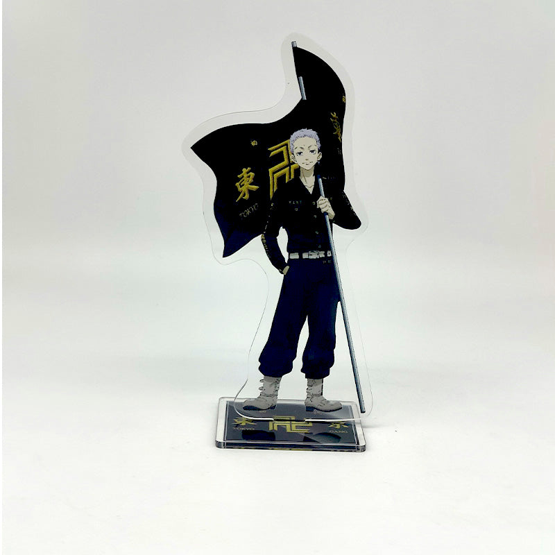 Figura Acrílica de Mitsuya con uniforme de Tokyo Revengers