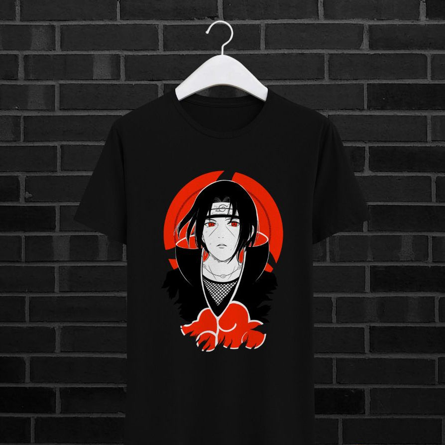 Camiseta Itachi ver 2 de Naruto (Art By Us)