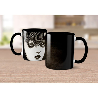 Caneca Uzumaki Junji Ito